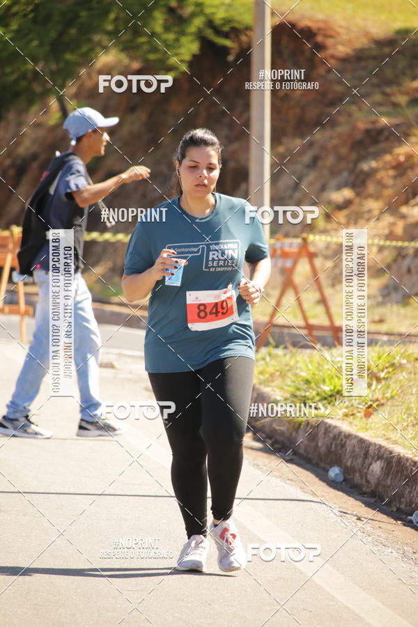 Buy your photos of the eventSANTANDER TRACK&FIELD RUN SERIES BH Shopping on Fotop