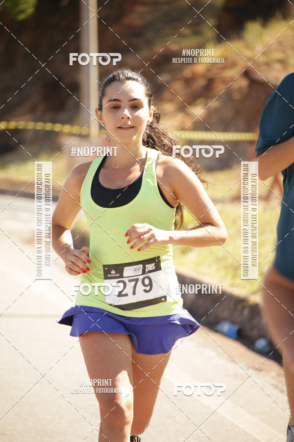 Buy your photos of the eventSANTANDER TRACK&FIELD RUN SERIES BH Shopping on Fotop