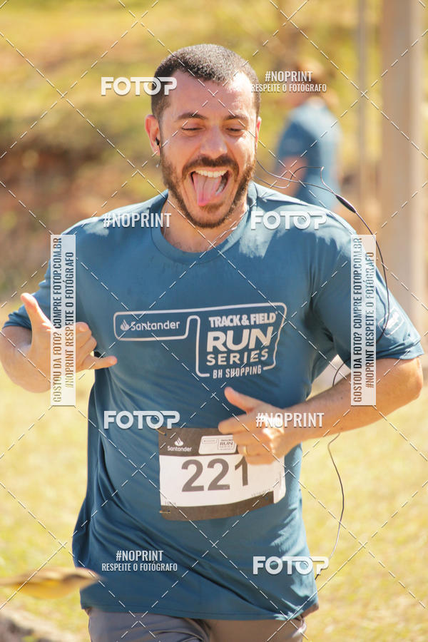 Buy your photos of the eventSANTANDER TRACK&FIELD RUN SERIES BH Shopping on Fotop