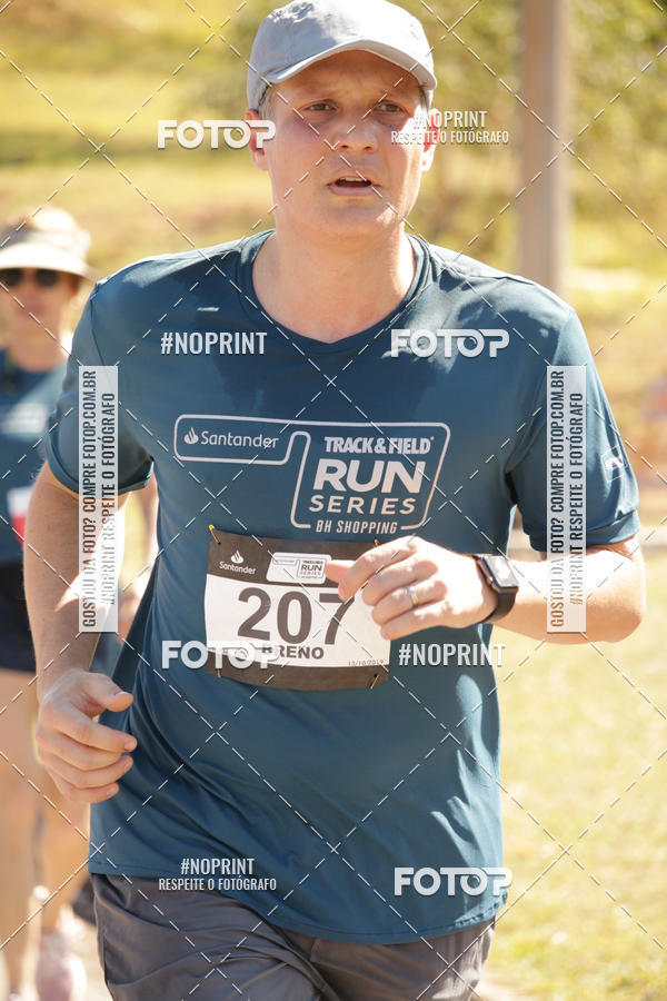 Buy your photos of the eventSANTANDER TRACK&FIELD RUN SERIES BH Shopping on Fotop