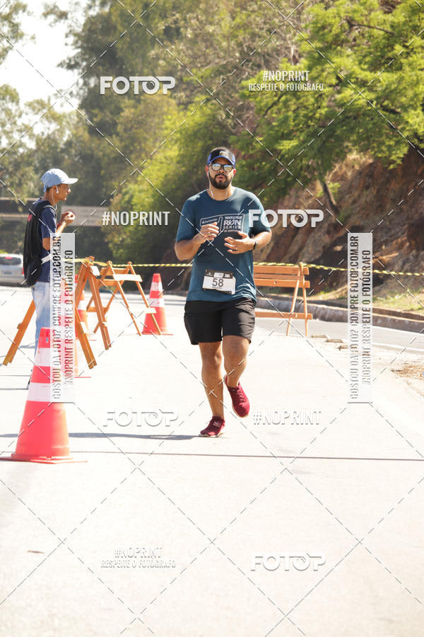 Buy your photos of the eventSANTANDER TRACK&FIELD RUN SERIES BH Shopping on Fotop