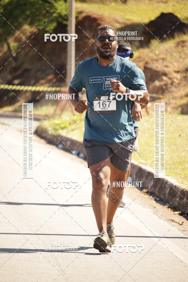 Buy your photos of the eventSANTANDER TRACK&FIELD RUN SERIES BH Shopping on Fotop