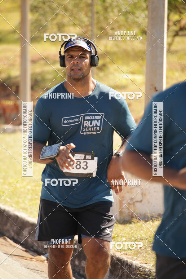 Buy your photos of the eventSANTANDER TRACK&FIELD RUN SERIES BH Shopping on Fotop