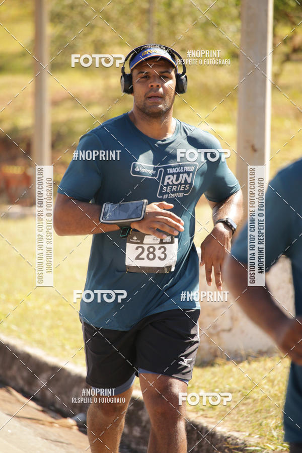 Buy your photos of the eventSANTANDER TRACK&FIELD RUN SERIES BH Shopping on Fotop