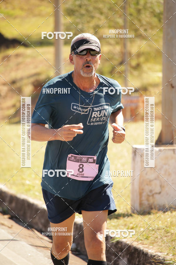Buy your photos of the eventSANTANDER TRACK&FIELD RUN SERIES BH Shopping on Fotop