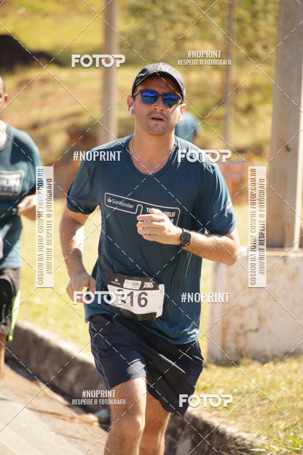 Buy your photos of the eventSANTANDER TRACK&FIELD RUN SERIES BH Shopping on Fotop