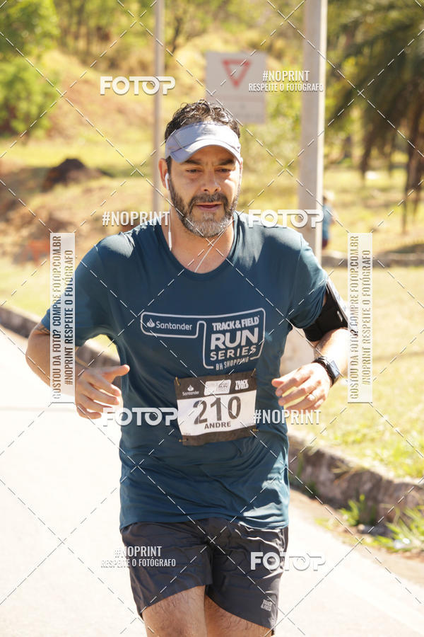 Buy your photos of the eventSANTANDER TRACK&FIELD RUN SERIES BH Shopping on Fotop