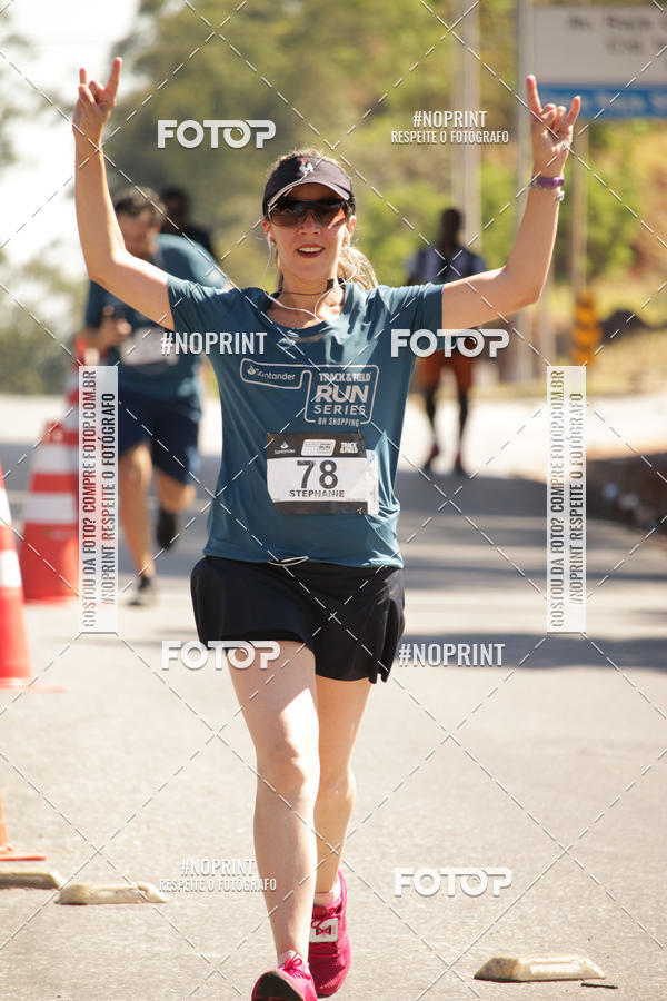 Buy your photos of the eventSANTANDER TRACK&FIELD RUN SERIES BH Shopping on Fotop