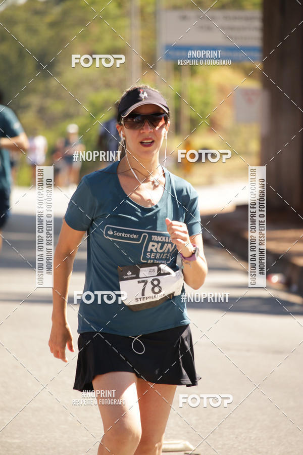 Buy your photos of the eventSANTANDER TRACK&FIELD RUN SERIES BH Shopping on Fotop