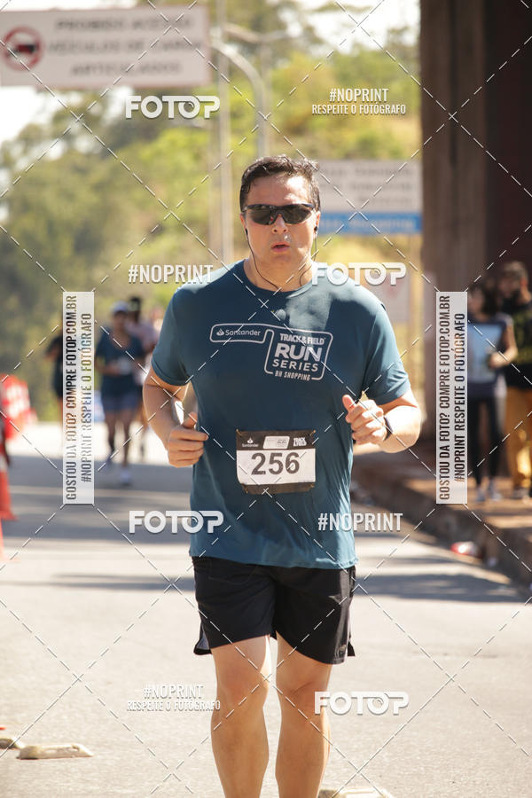 Buy your photos of the eventSANTANDER TRACK&FIELD RUN SERIES BH Shopping on Fotop