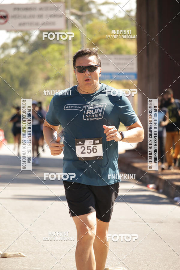 Buy your photos of the eventSANTANDER TRACK&FIELD RUN SERIES BH Shopping on Fotop