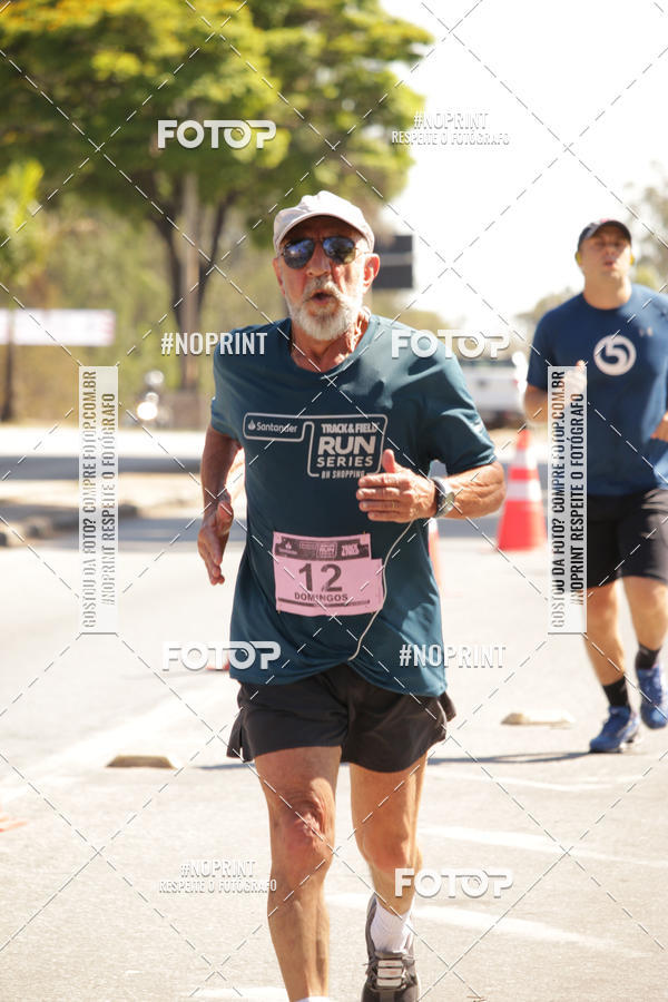 Buy your photos of the eventSANTANDER TRACK&FIELD RUN SERIES BH Shopping on Fotop