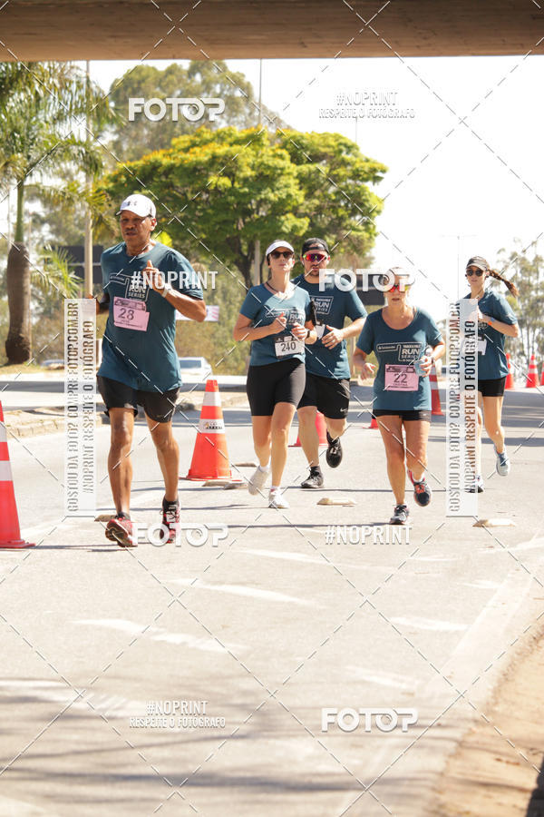 Buy your photos of the eventSANTANDER TRACK&FIELD RUN SERIES BH Shopping on Fotop