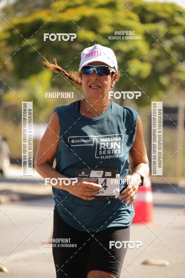 Buy your photos of the eventSANTANDER TRACK&FIELD RUN SERIES BH Shopping on Fotop