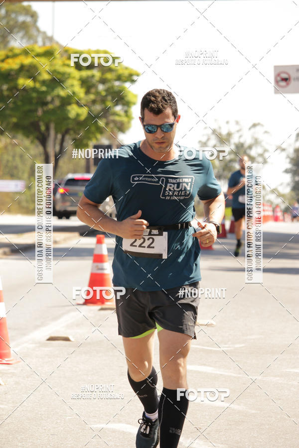 Buy your photos of the eventSANTANDER TRACK&FIELD RUN SERIES BH Shopping on Fotop