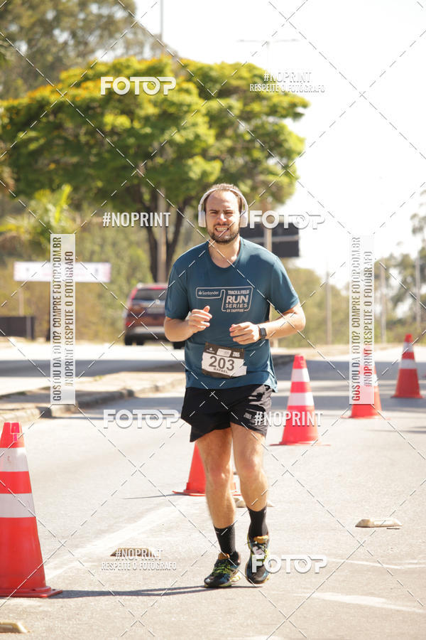Buy your photos of the eventSANTANDER TRACK&FIELD RUN SERIES BH Shopping on Fotop
