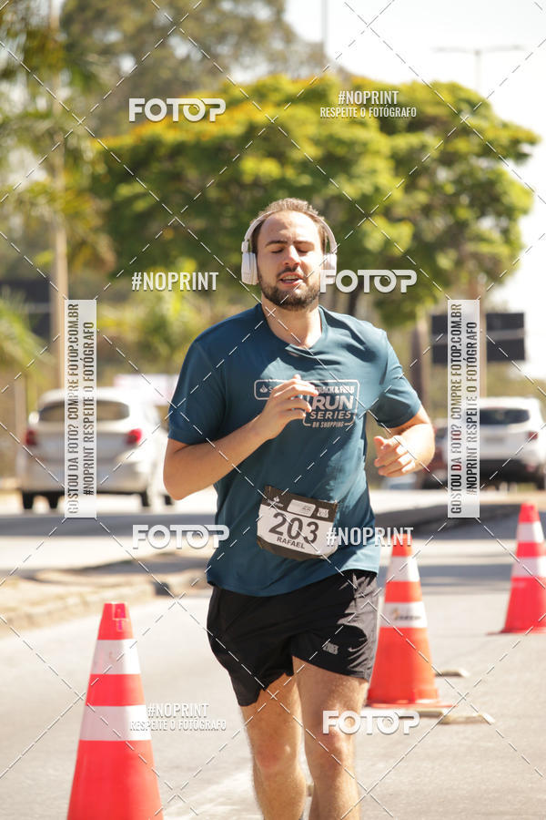Buy your photos of the eventSANTANDER TRACK&FIELD RUN SERIES BH Shopping on Fotop