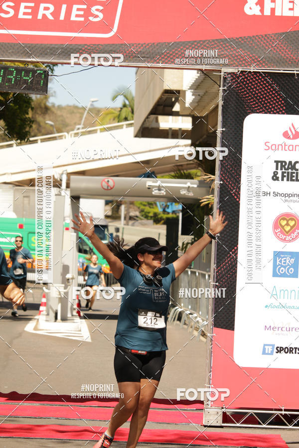 Buy your photos of the eventSANTANDER TRACK&FIELD RUN SERIES BH Shopping on Fotop