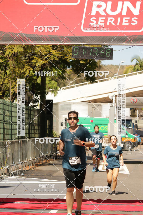 Buy your photos of the eventSANTANDER TRACK&FIELD RUN SERIES BH Shopping on Fotop