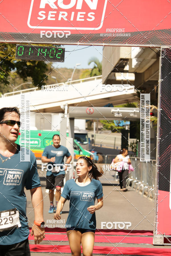 Buy your photos of the eventSANTANDER TRACK&FIELD RUN SERIES BH Shopping on Fotop