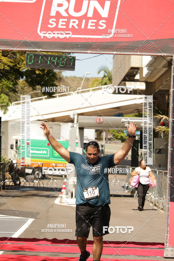 Buy your photos of the eventSANTANDER TRACK&FIELD RUN SERIES BH Shopping on Fotop