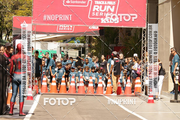 Buy your photos of the eventSANTANDER TRACK&FIELD RUN SERIES BH Shopping on Fotop