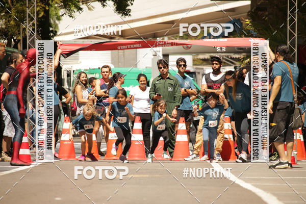 Buy your photos of the eventSANTANDER TRACK&FIELD RUN SERIES BH Shopping on Fotop