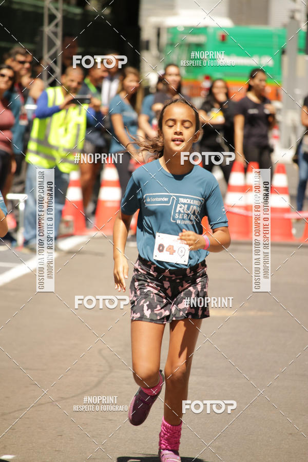 Buy your photos of the eventSANTANDER TRACK&FIELD RUN SERIES BH Shopping on Fotop