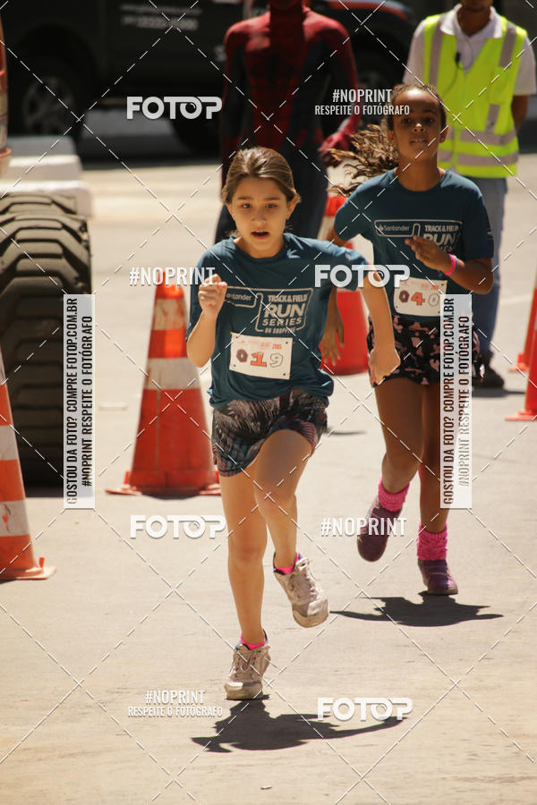 Buy your photos of the eventSANTANDER TRACK&FIELD RUN SERIES BH Shopping on Fotop