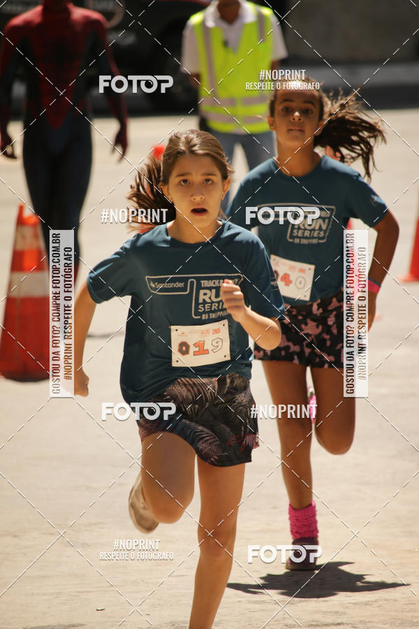 Buy your photos of the eventSANTANDER TRACK&FIELD RUN SERIES BH Shopping on Fotop