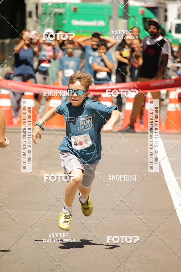 Buy your photos of the eventSANTANDER TRACK&FIELD RUN SERIES BH Shopping on Fotop