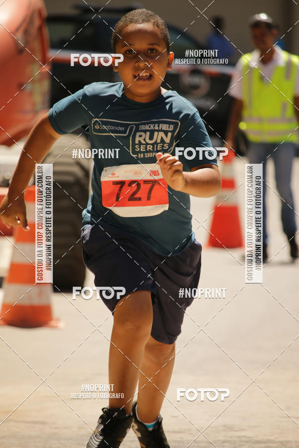 Buy your photos of the eventSANTANDER TRACK&FIELD RUN SERIES BH Shopping on Fotop