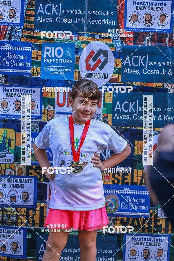 Compre as suas fotos do evento4 Treino da Escadaria de Selaron e 4 Corrida KIDS no Fotop