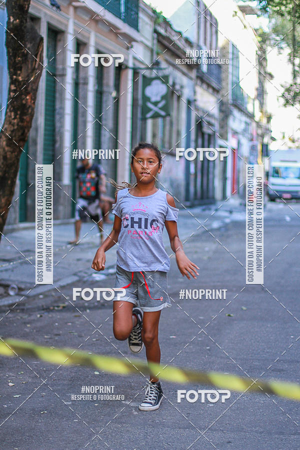 Compre as suas fotos do evento4 Treino da Escadaria de Selaron e 4 Corrida KIDS no Fotop