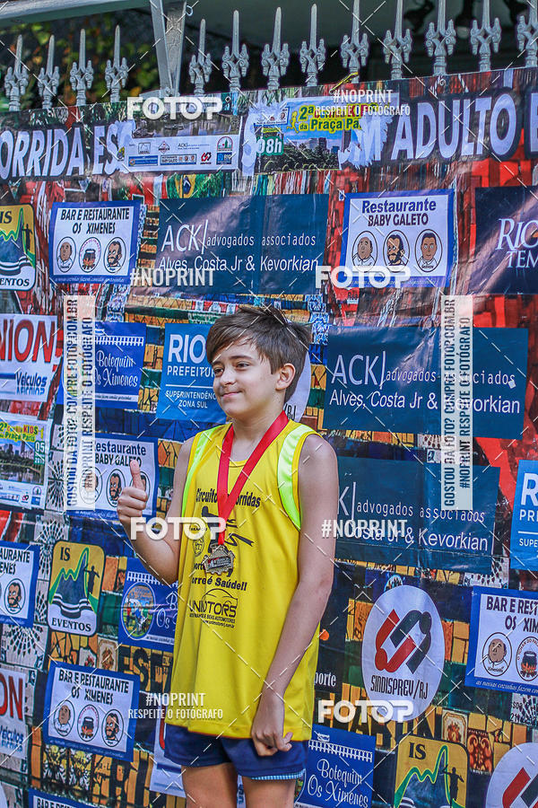 Buy your photos of the event4 Treino da Escadaria de Selaron e 4 Corrida KIDS on Fotop