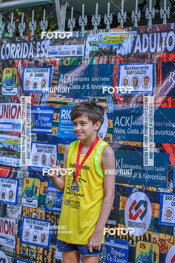Buy your photos of the event4 Treino da Escadaria de Selaron e 4 Corrida KIDS on Fotop