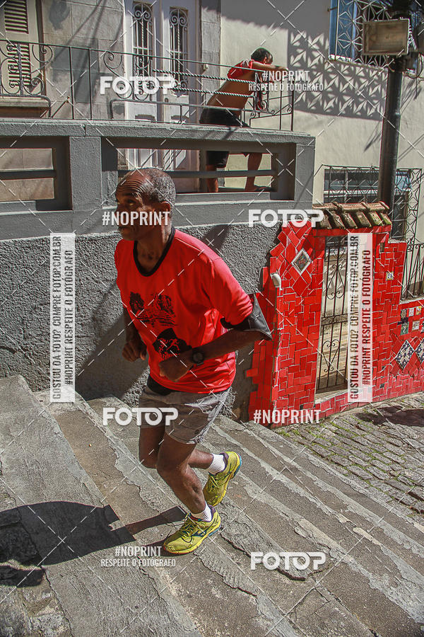 Compre as suas fotos do evento4 Treino da Escadaria de Selaron e 4 Corrida KIDS no Fotop