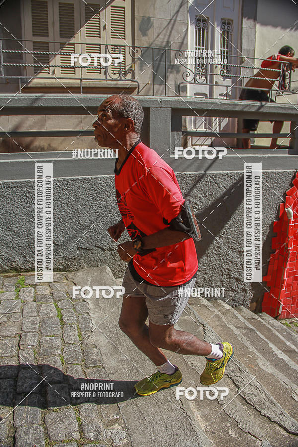 Compre as suas fotos do evento4 Treino da Escadaria de Selaron e 4 Corrida KIDS no Fotop