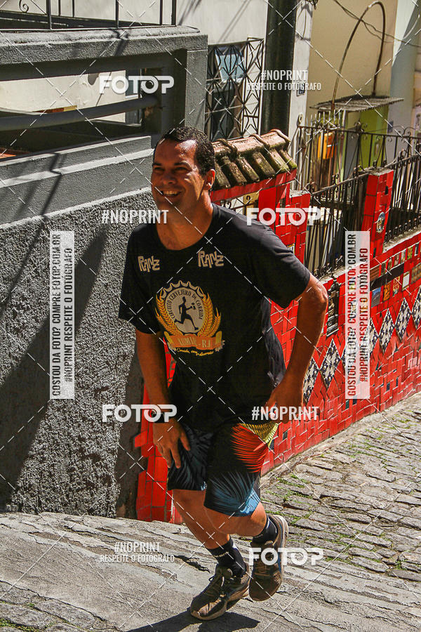 Compre as suas fotos do evento4 Treino da Escadaria de Selaron e 4 Corrida KIDS no Fotop