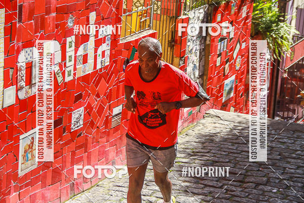 Compre suas fotos do evento4 Treino da Escadaria de Selaron e 4 Corrida KIDS no Fotop