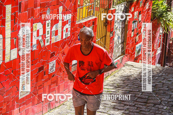 Compre suas fotos do evento4 Treino da Escadaria de Selaron e 4 Corrida KIDS no Fotop