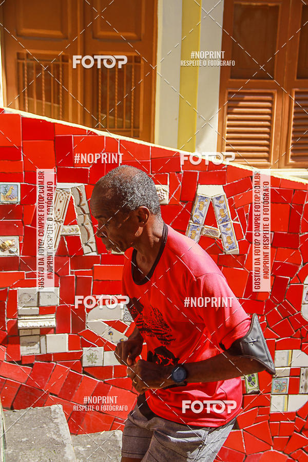 Compre suas fotos do evento4 Treino da Escadaria de Selaron e 4 Corrida KIDS no Fotop