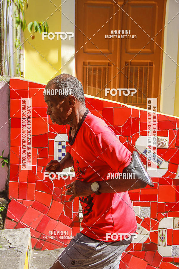 Compre suas fotos do evento4 Treino da Escadaria de Selaron e 4 Corrida KIDS no Fotop