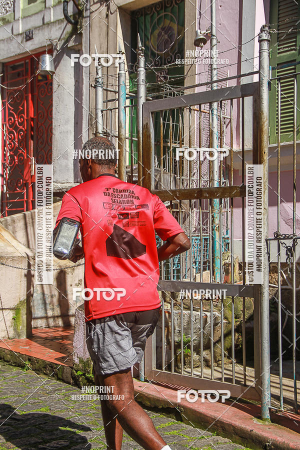 Compre suas fotos do evento4 Treino da Escadaria de Selaron e 4 Corrida KIDS no Fotop