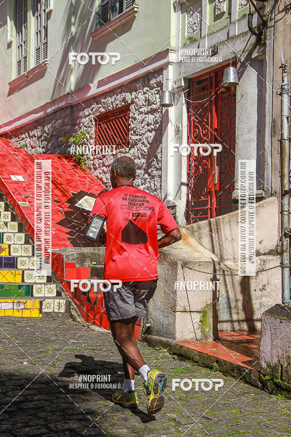 Compre suas fotos do evento4 Treino da Escadaria de Selaron e 4 Corrida KIDS no Fotop