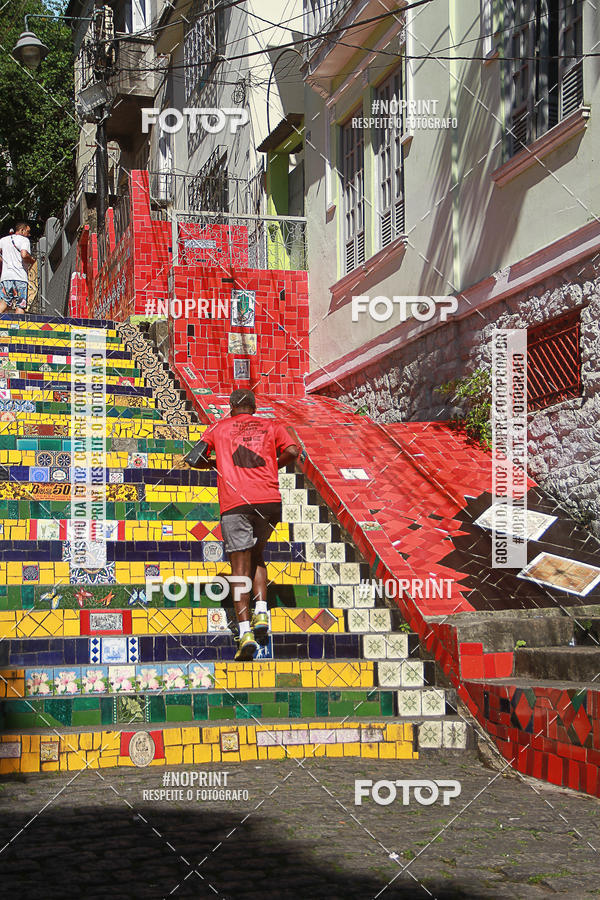 Buy your photos of the event4 Treino da Escadaria de Selaron e 4 Corrida KIDS on Fotop
