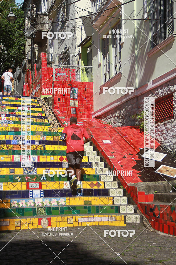 Buy your photos of the event4 Treino da Escadaria de Selaron e 4 Corrida KIDS on Fotop