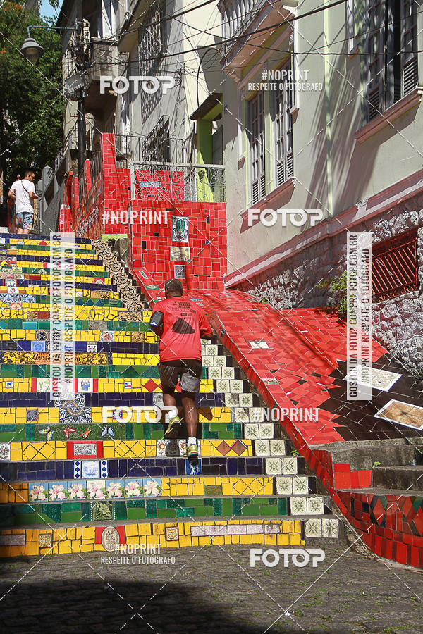 Buy your photos of the event4 Treino da Escadaria de Selaron e 4 Corrida KIDS on Fotop