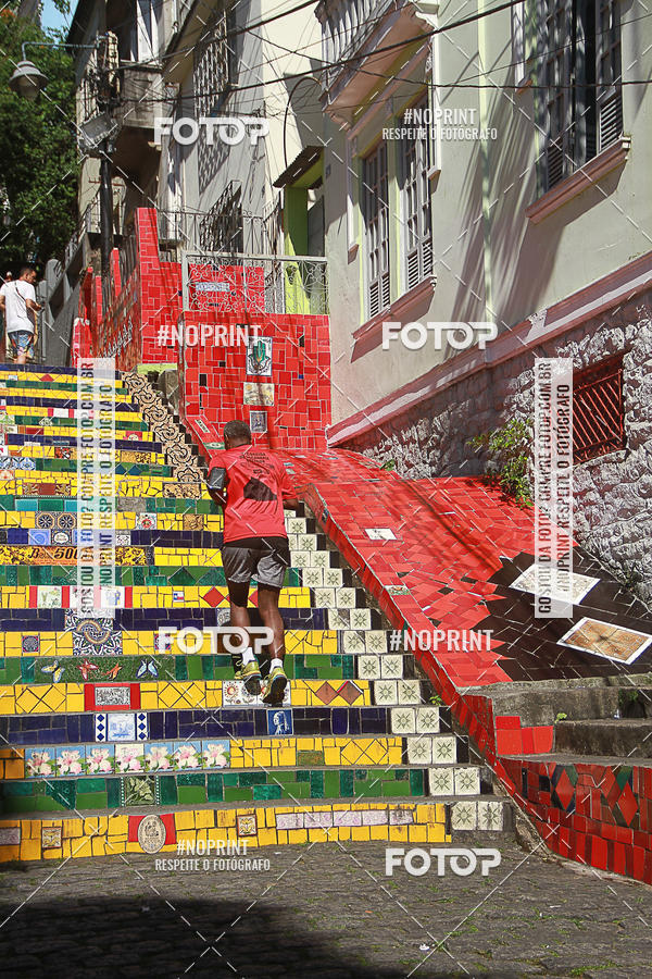 Buy your photos of the event4 Treino da Escadaria de Selaron e 4 Corrida KIDS on Fotop