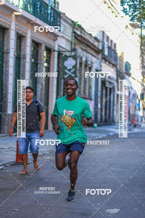 Compre suas fotos do evento4 Treino da Escadaria de Selaron e 4 Corrida KIDS no Fotop